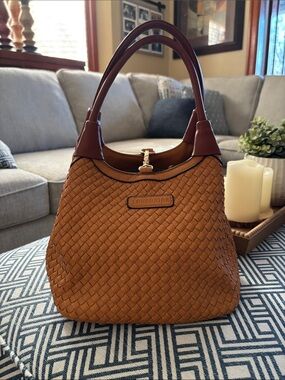 Louenhide Woven Shoulder Bag